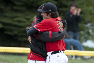 Simpson splits with Dubuque, needs one win to make tourney