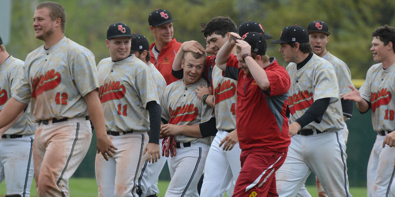 Harmon powers third walk-off win as Storm sweep Dubuque