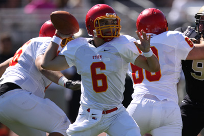 St. Olaf shuts out Simpson, 34-0