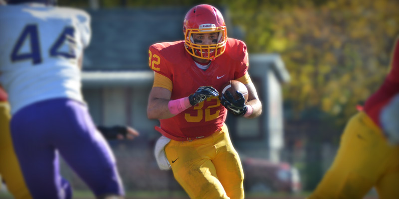 Football hosts Wartburg on Saturday