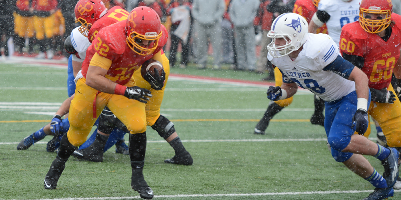 Football drops heartbreaker on senior day