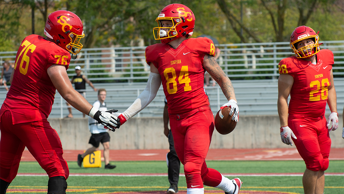 Senior Austin Bell (84)