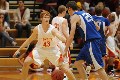 Late run propels Simpson men over Cornell