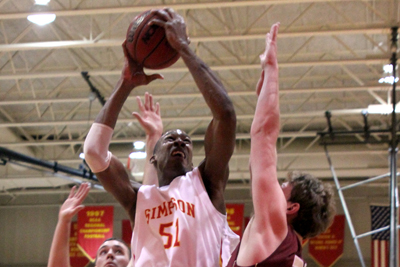 Coe pulls away from Simpson men in second half