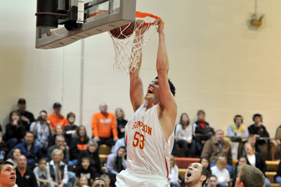Hot shooting leads Wartburg past Simpson