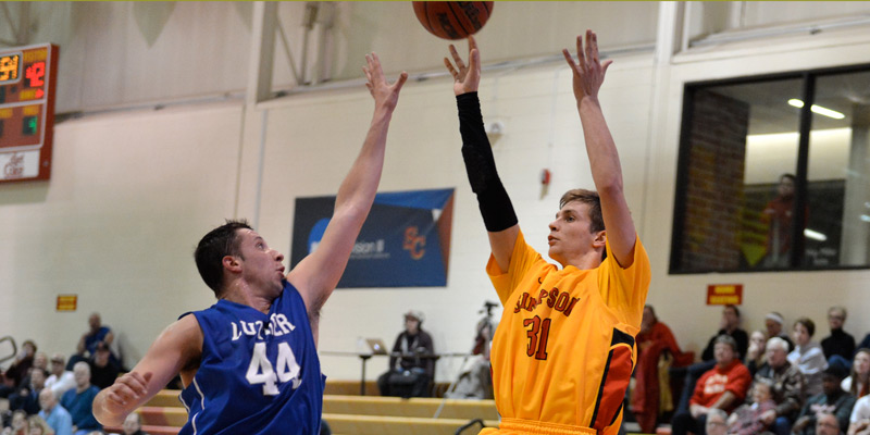 Simpson runs into tough Dubuque squad
