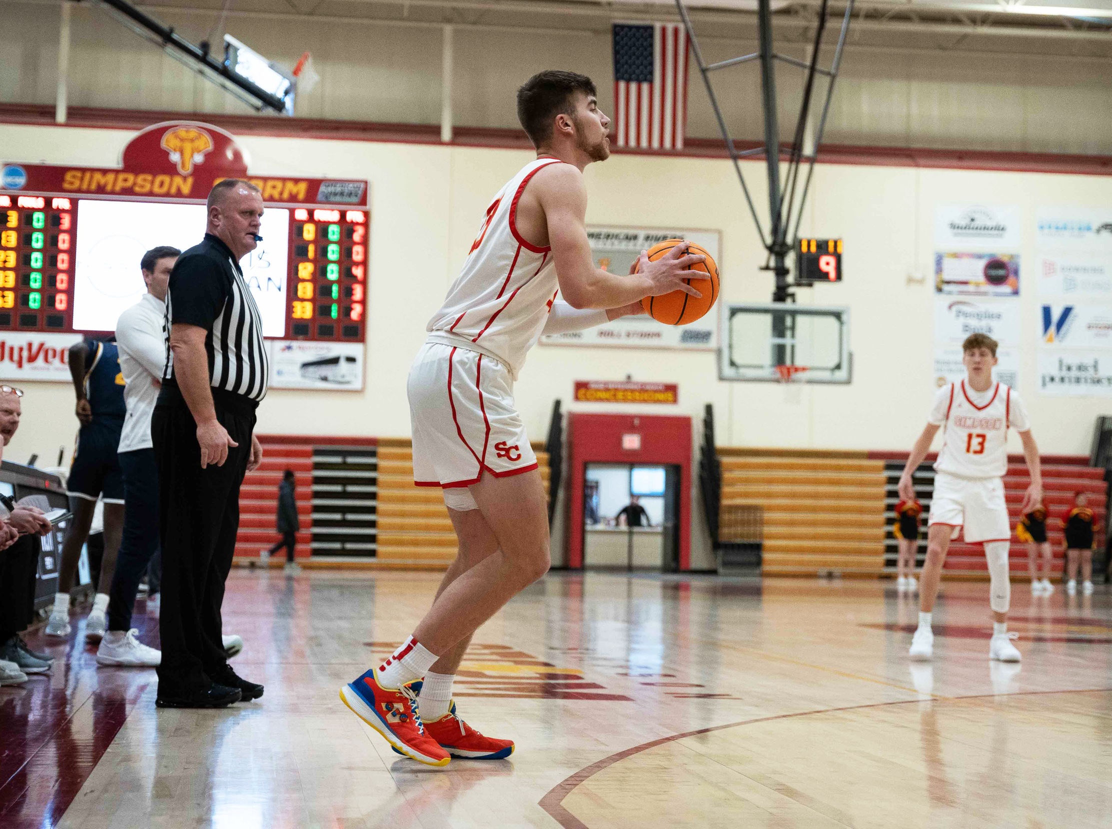 Senior Lincoln Swanson (photo by Frank Novak)