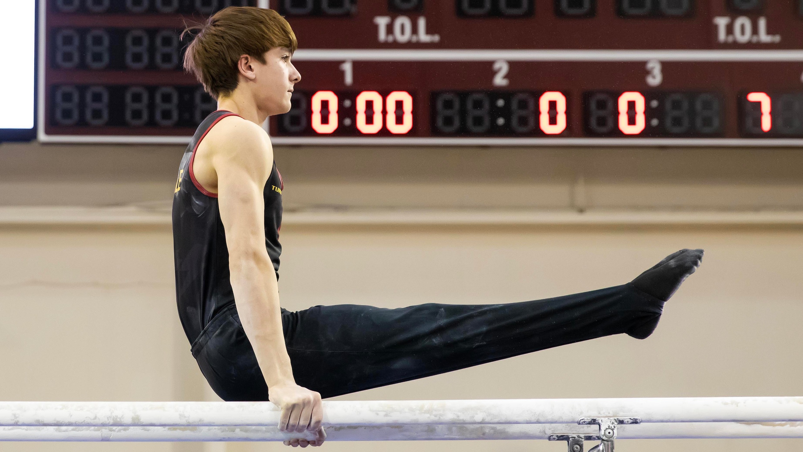Freshman Alex Catchpole (photo by Roland Barrett)