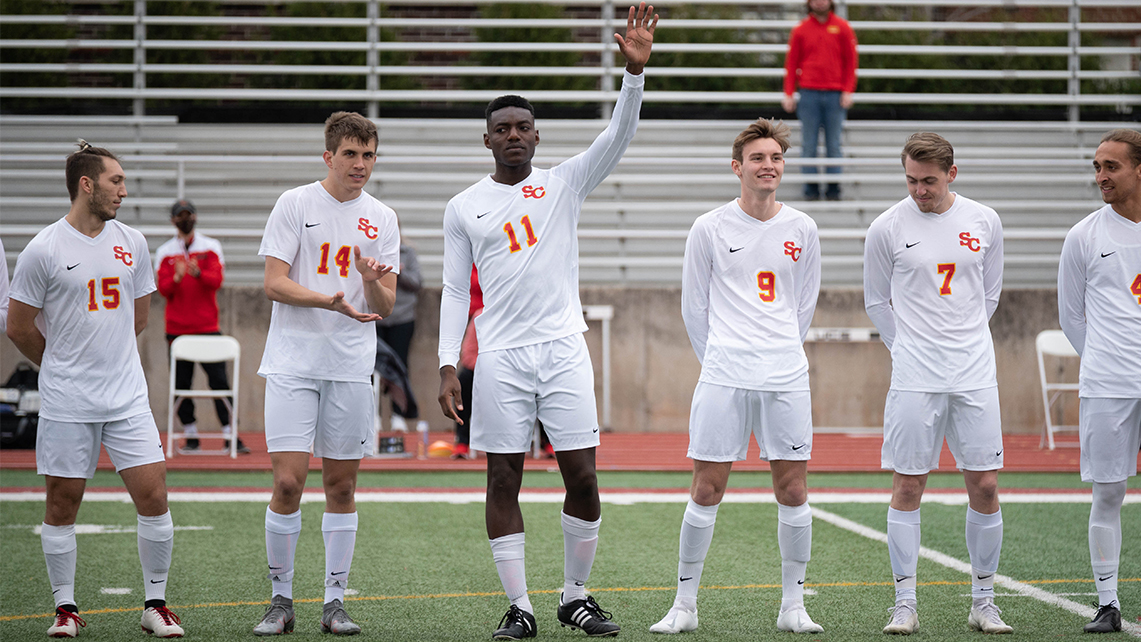 Senior Enrique Idehen (photo by Corinne Thomas)