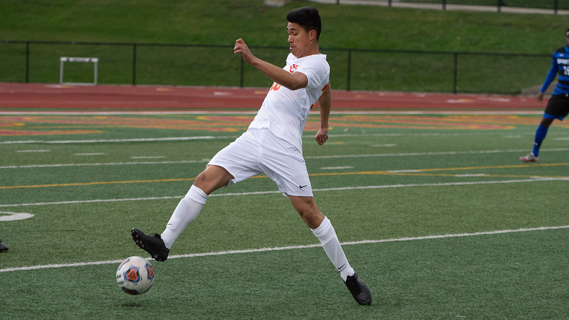 Sophomore Ronaldo Ordaz Zambrano