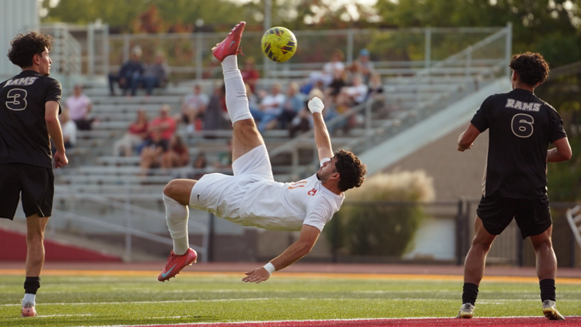 Omar Amer - PC: Frank Novak