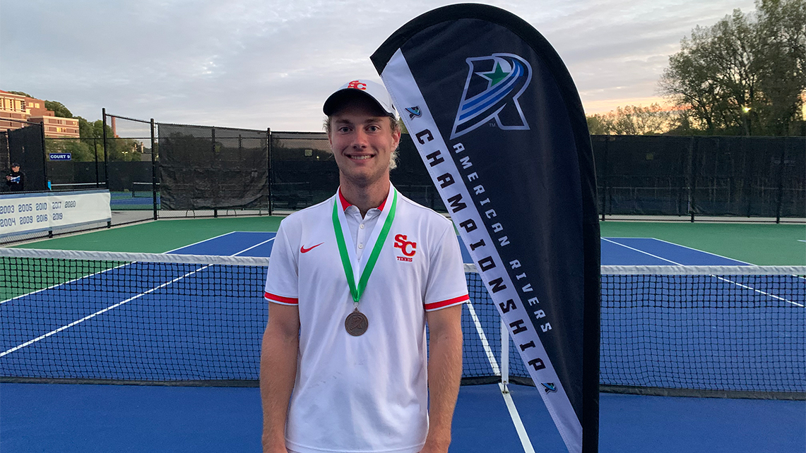 Senior Peter Walkwitz earned bronze at the A-R-C Individual Tournament. (Photo provided by A-R-C office)