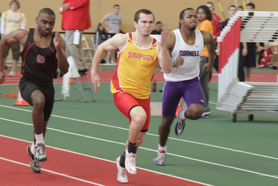 Simpson runners compete at Drake Relays
