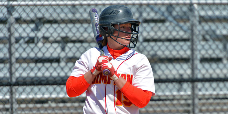 Storm beat Wartburg, fall to Luther in IIAC Championship