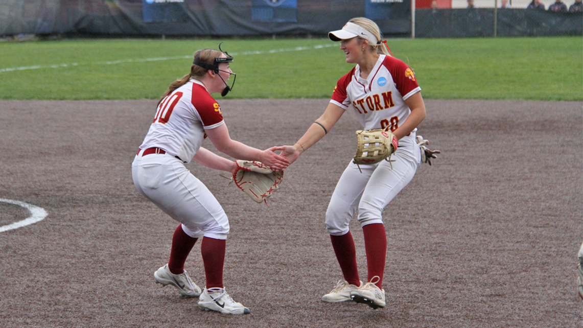 Marina Cronin (L)/Brynn Ortlund (R)