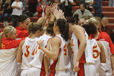 Simpson women take on Coe for IIAC Title today