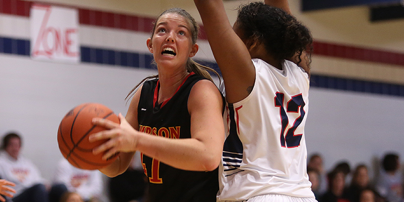 Ahrenholtz, Boland lead women's basketball over AIB