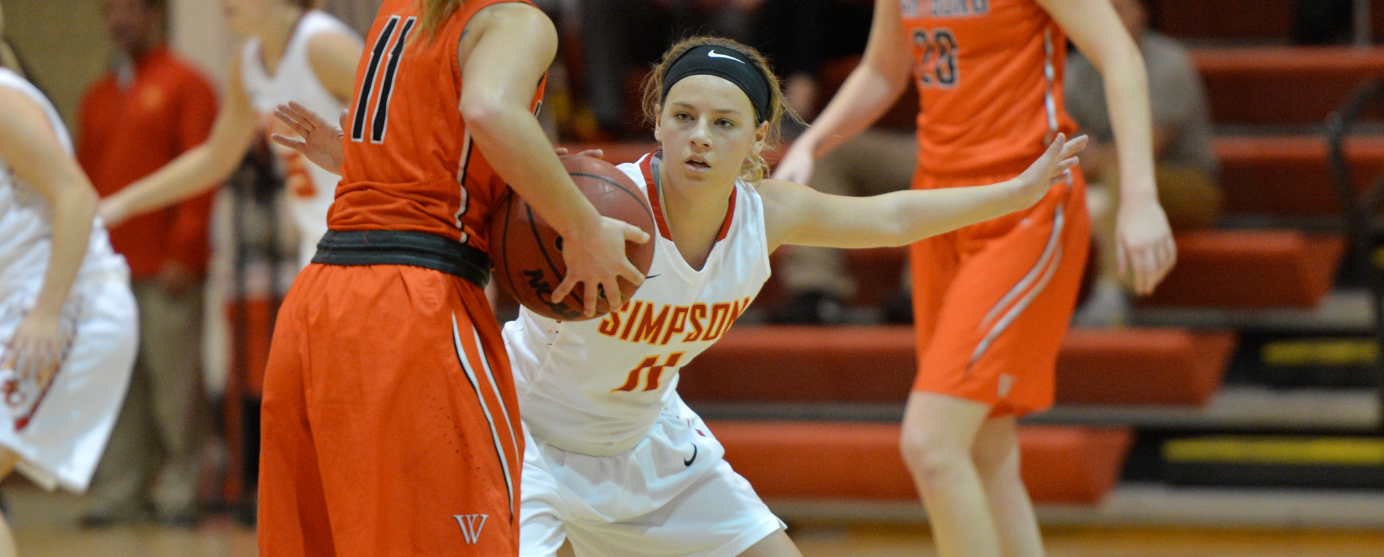 Botkins' seven 3s lead Storm past Kansas Christian