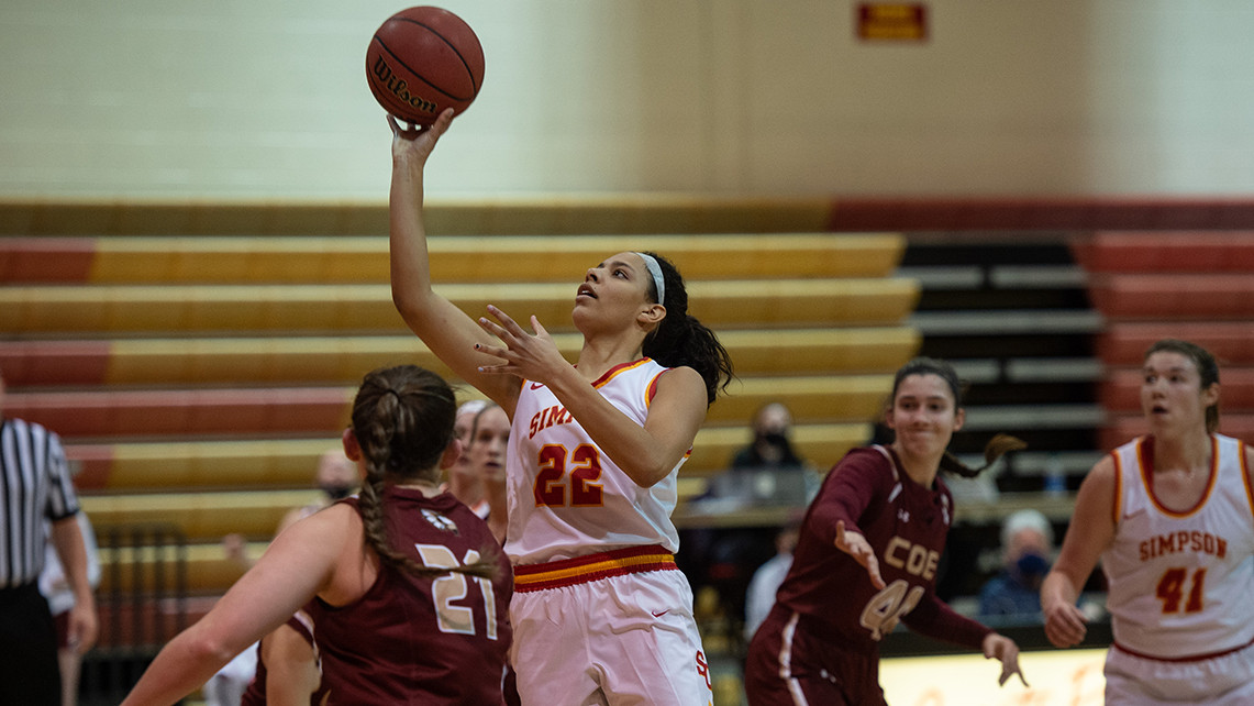 Sophomore Cassie Nash
