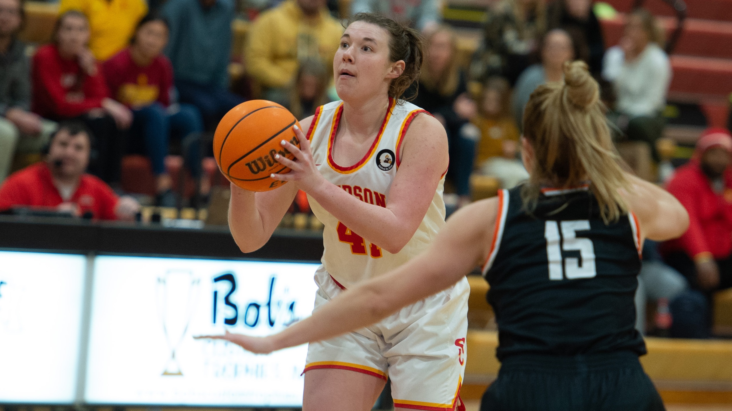 Graduate student Jenna Taylor