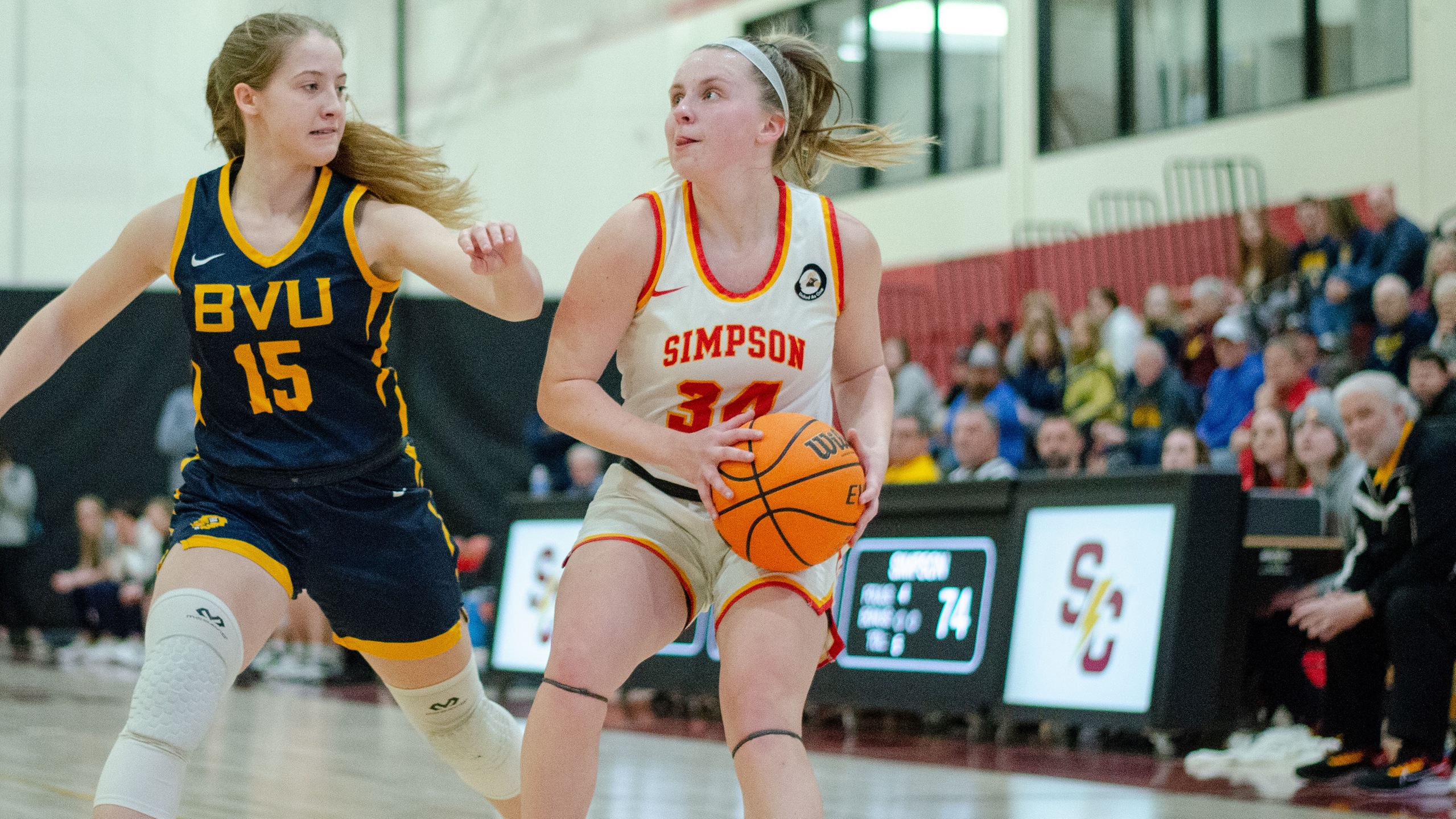 Junior Molly Lutmer (photo by Morgan Rosenbeck)
