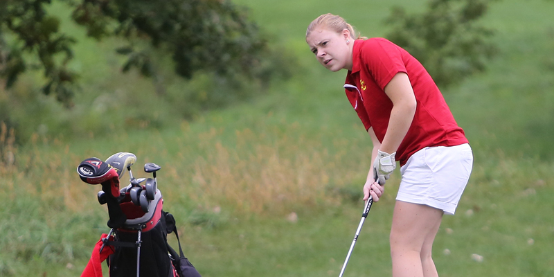 Berkland, Martin lead women's golf at Sail Classic