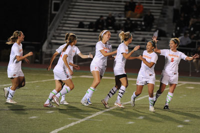 Wartburg takes finale from Storm