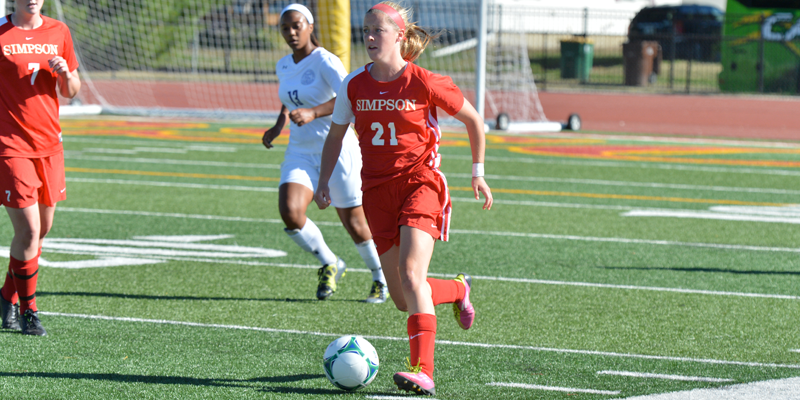 Women's soccer falls to Loras