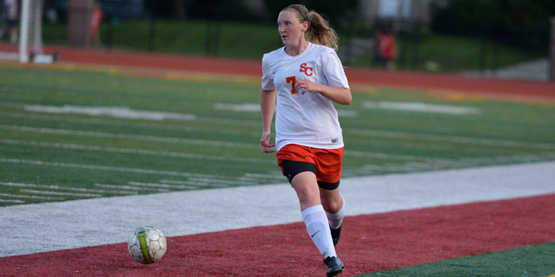 Women's soccer enjoys offensive outburst in 8-0 win