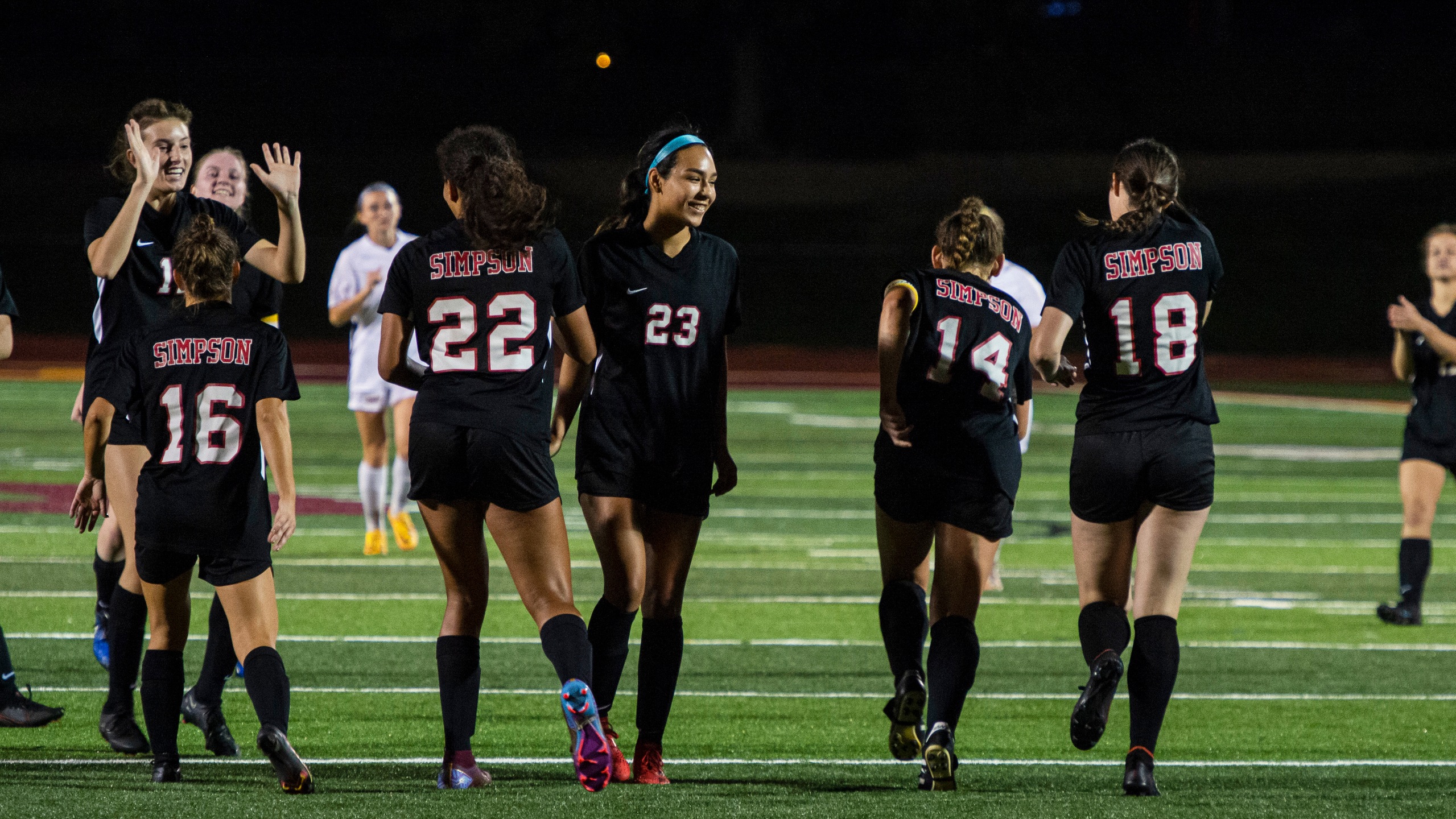 Storm upset No. 17 Wartburg, advance to A-R-C Championship