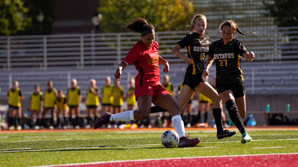 Senior Cassie Nash (photo by Frank Novak)