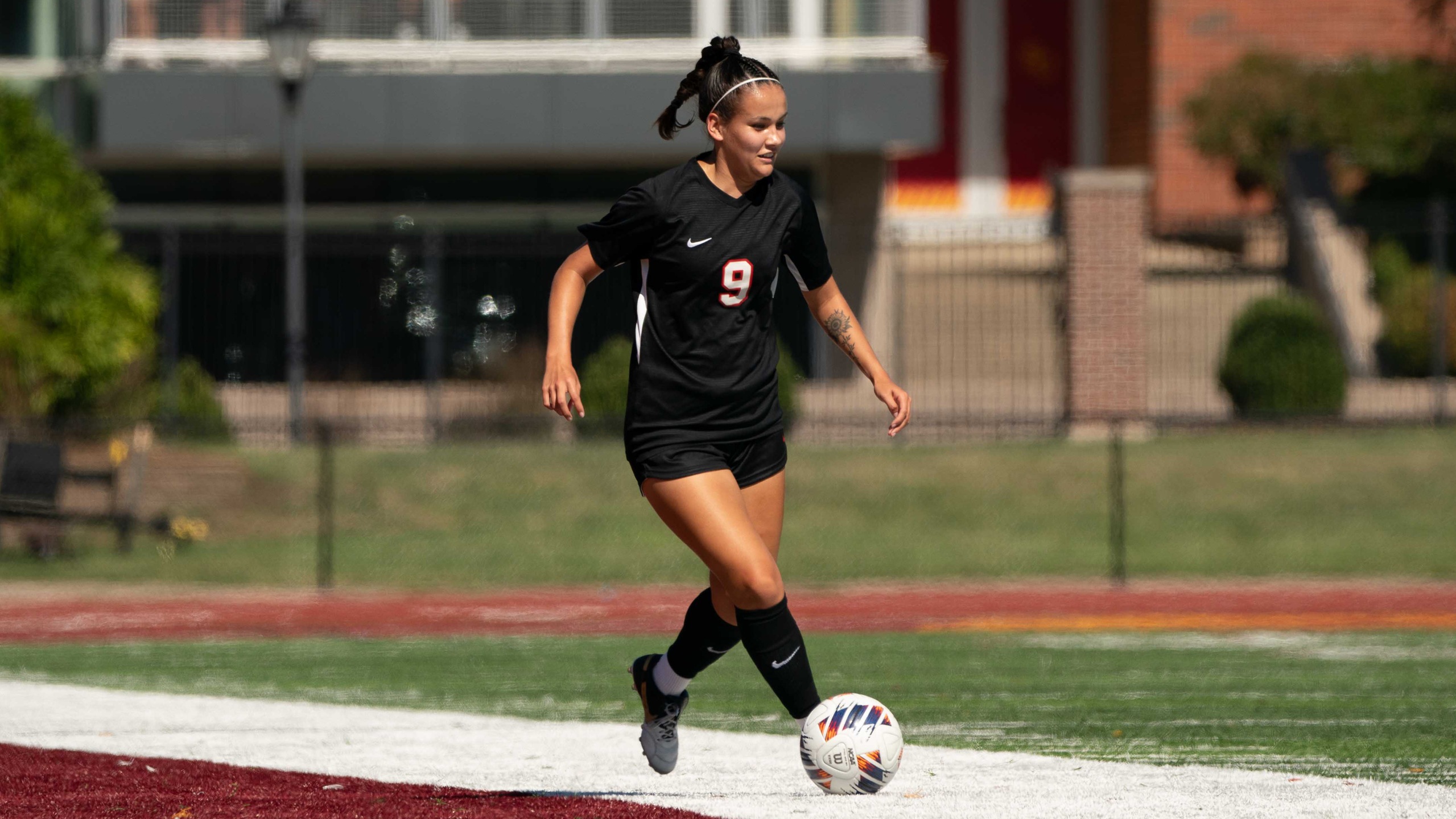 Senior Alexis Ponce (photo by Frank Novak)