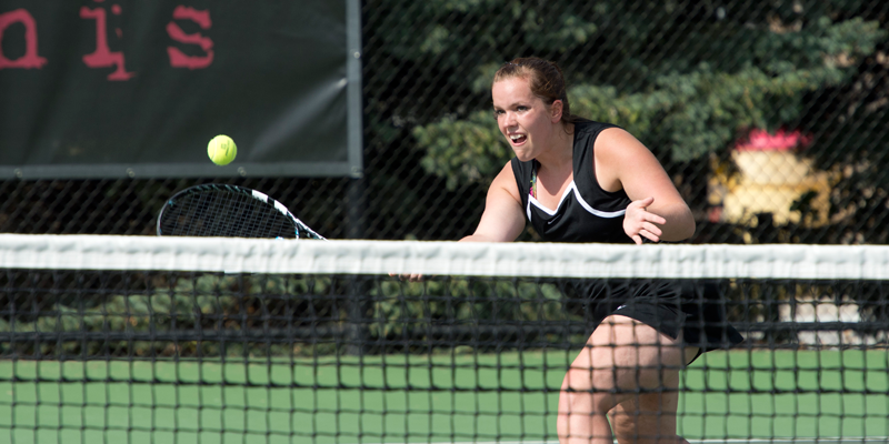 Kelli(s) pick up wins as Simpson falls to Red Raiders