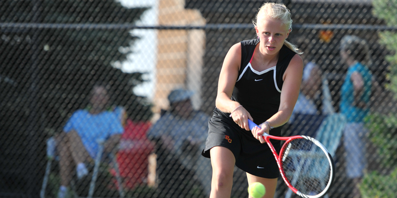 Youthful women's tennis team loses season opener