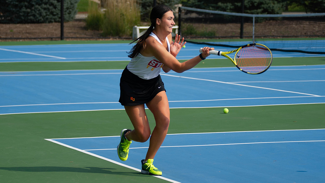 Junior Kennedi Wright (Photo by Corinne Thomas)