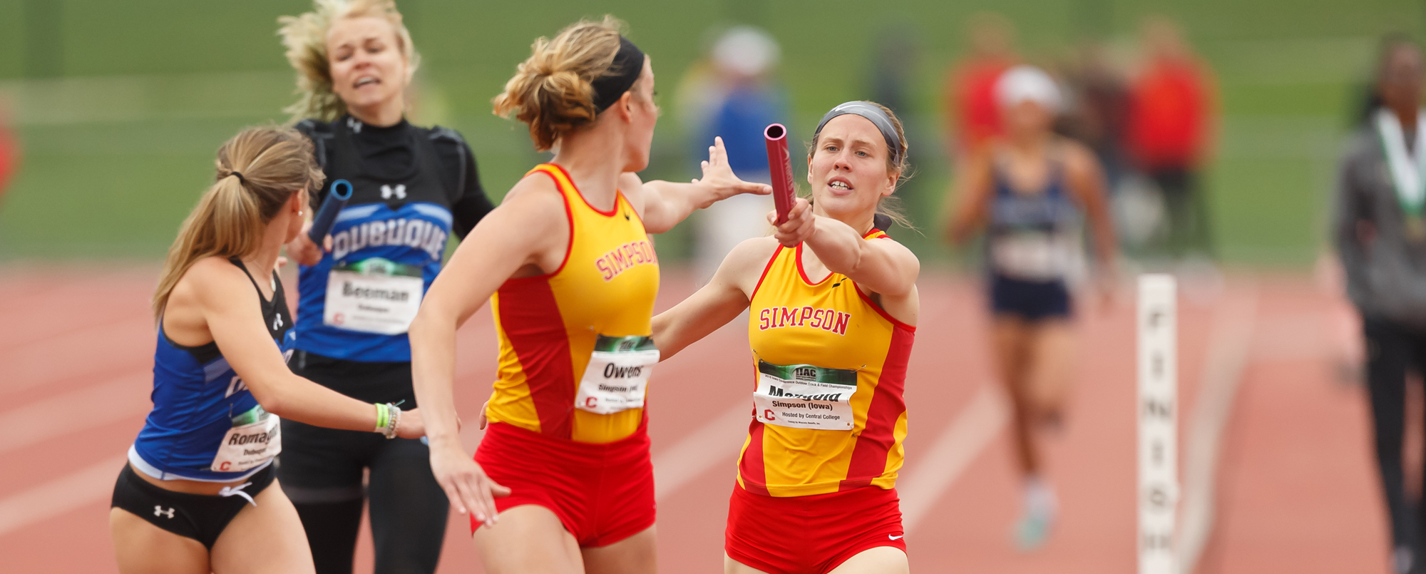 Jaycie Owens (left) and Katelyn Mangold (right)