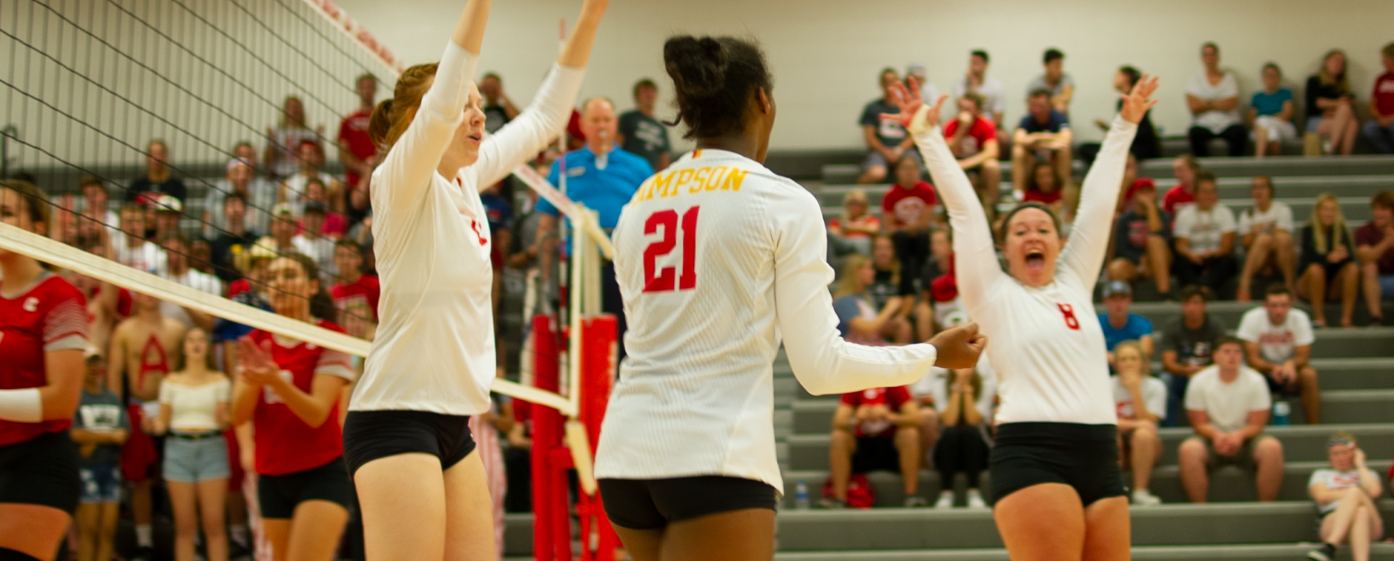 L-R: Hannah Lester, Niya Harris and Alyssa Mathews