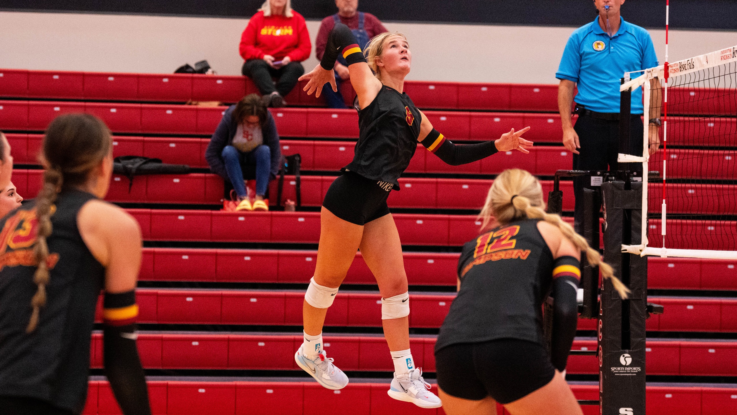 Freshman Jada Schmidt