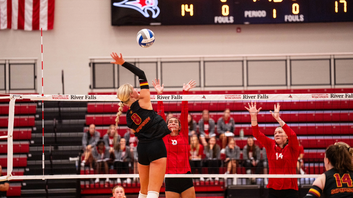 Storm win five-set thriller against Saint Benedict