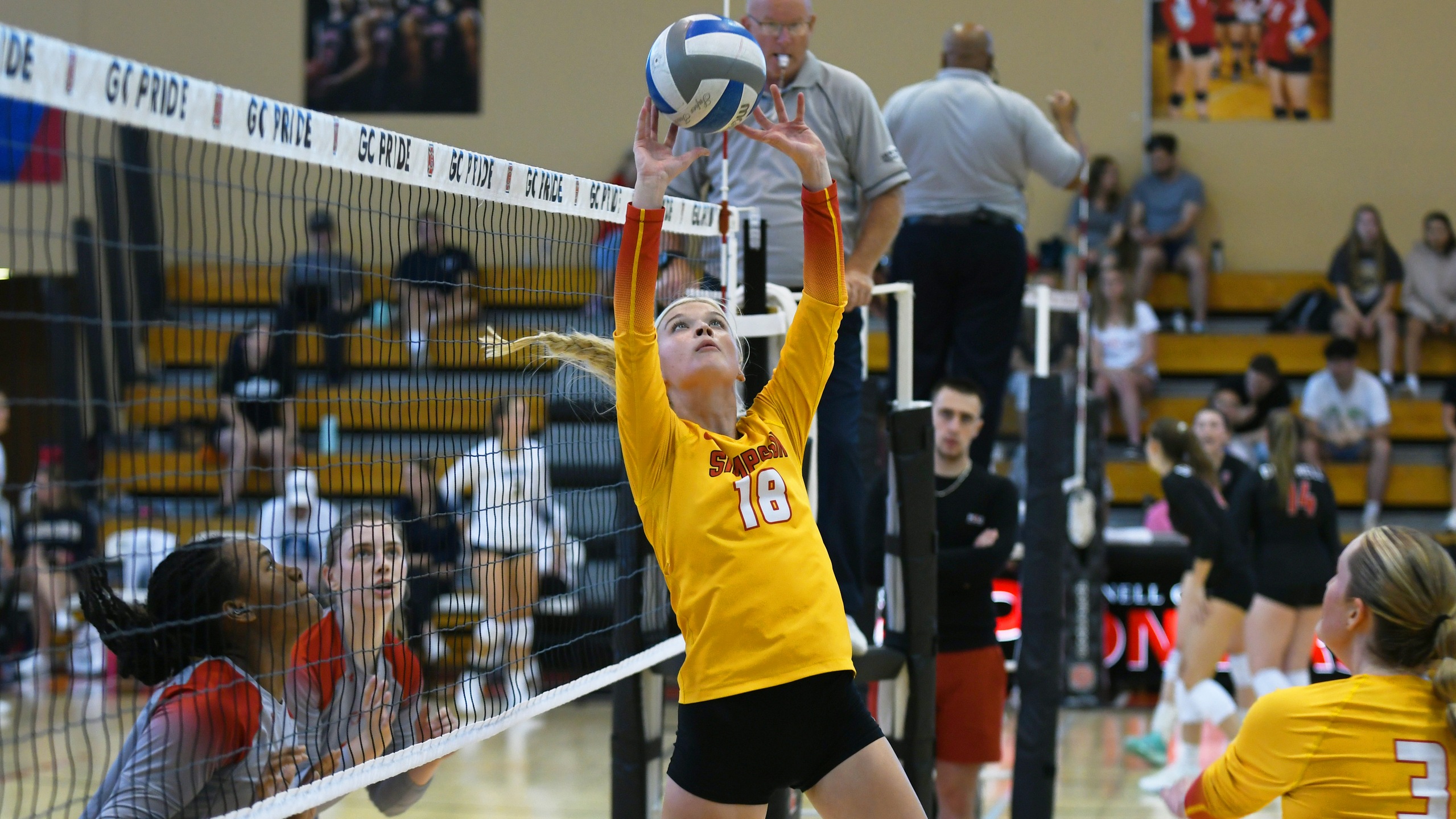 Sophomore Lauren Dockendorff