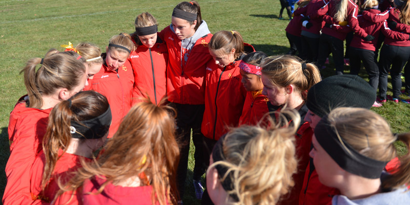 Women's cross country earns team academic honor